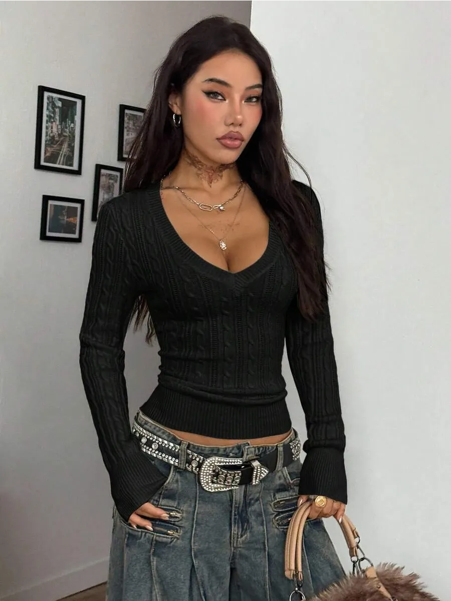Black Fitted Cable-Knit U-Neck Jumper – view 2