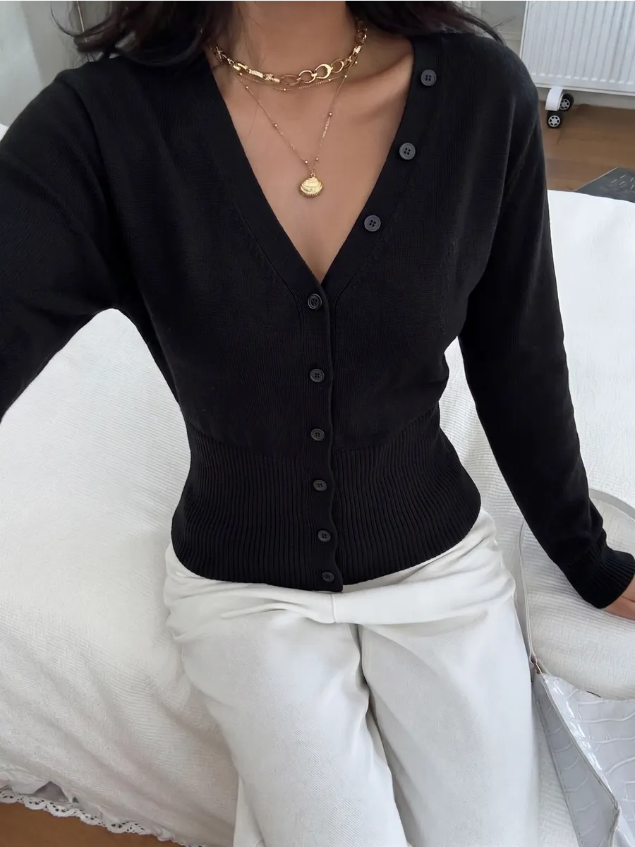Black Fitted V-Neck Button Cardigan