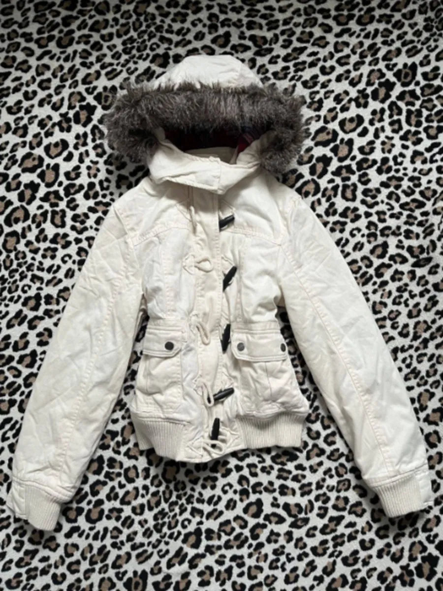 White Fitted Jacket with Faux Fur Trim