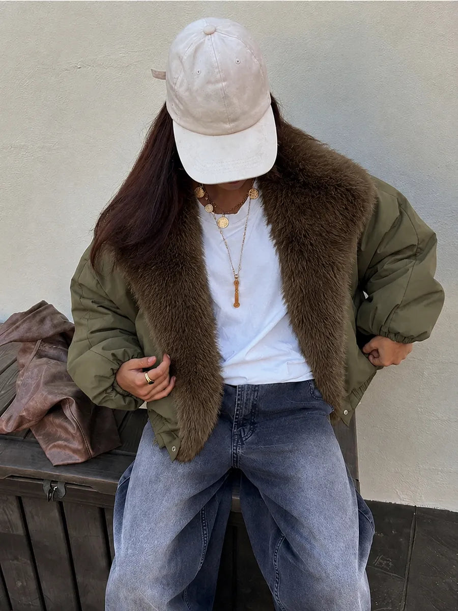 Olive Oversized Jacket with Faux Fur – view 3