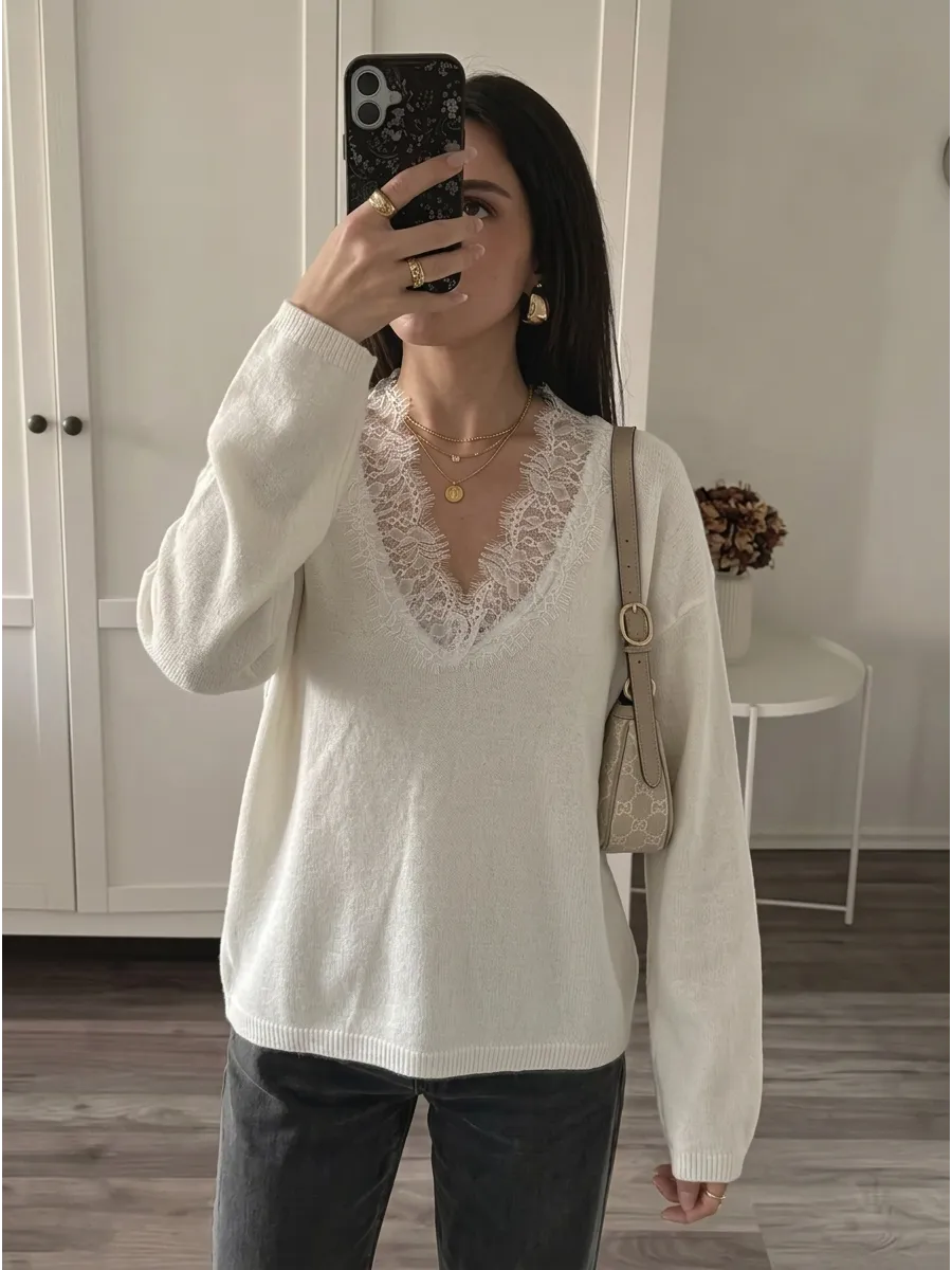 White Lace-Trim V-Neck Jumper – view 2