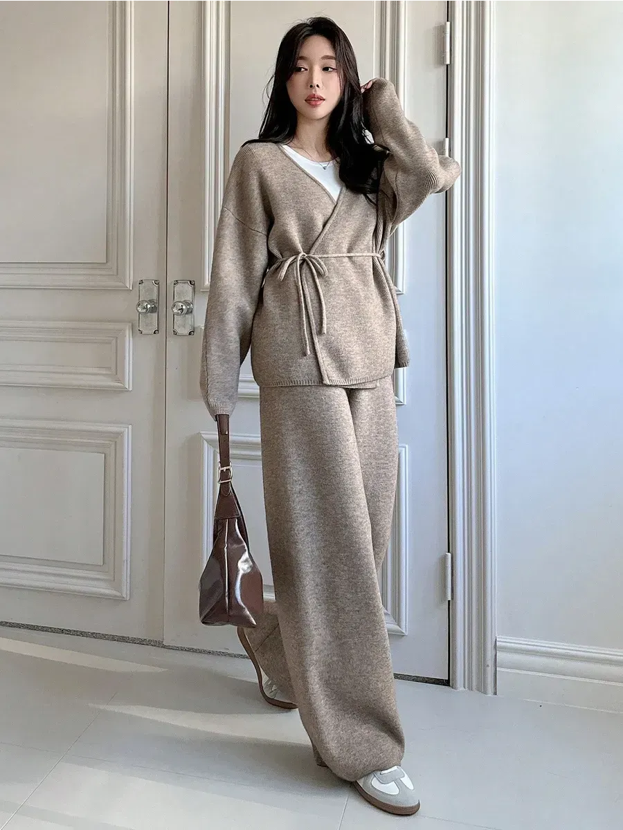 Beige Knitted Wrap Co-ord Set – view 3